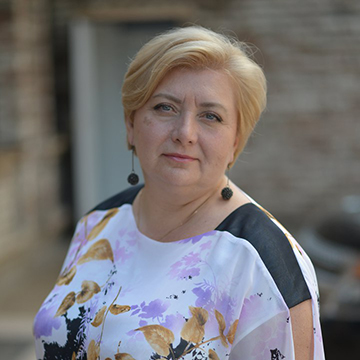 Стуколова Марина Федоровна - Практикующий психолог 32 года, частная практика с 2003 г. тренер, супервизор, системный расстановщик.